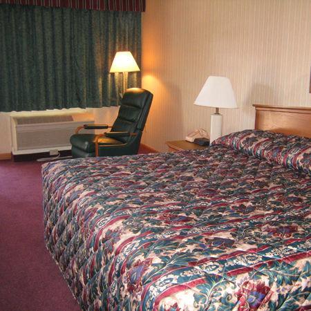 Thunderbird Motor Inn 배러부 외부 사진