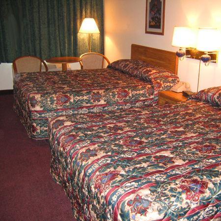 Thunderbird Motor Inn 배러부 외부 사진
